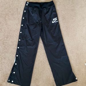 Women’s Nike pants